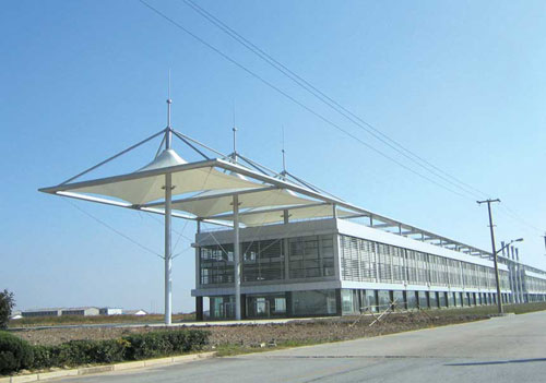 小區(qū)花園膜結構